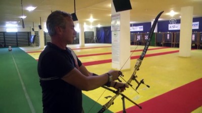 milli sporcu - Spora 10 yıl sonra dünya dereceleriyle döndü - ANTALYA  Videosu