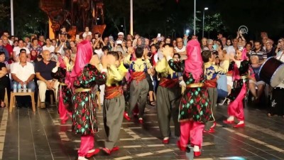 halk oyunlari - Çınarcık Uluslararası Zafer Bayramı Festivali - YALOVA  Videosu