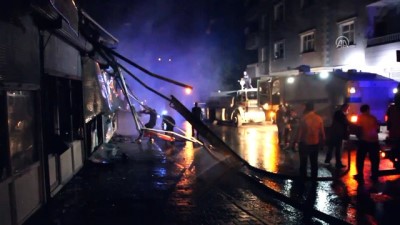 guvenlik onlemi - Yangında 4 büfe kullanılamaz hale geldi - HAKKARİ  Videosu