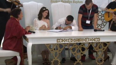 dogum gunu -  - Beykoz’da 08.08.2018 tarihinde 18 çift dünya evine girdi Videosu