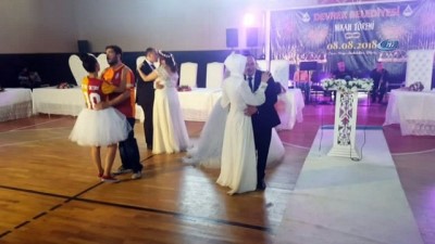 klasik otomobil -  Devrek Belediyesinden 08.08.2018 için toplu nikah töreni Videosu