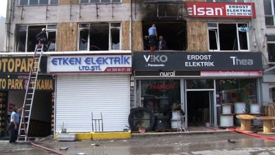 guvenlik onlemi -  Başkent'te elektrik malzemesi satan iş yerinde yangın Videosu