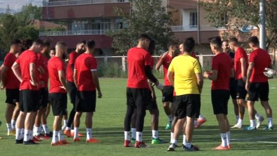 felsefe - Ertuğrul Sağlam: 'Başlangıcı çok önemsiyoruz'  Videosu