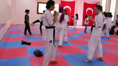 yaris - Hataylı karatecilerin başarısı Videosu