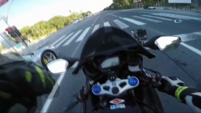 motor sporlari -  Tek tekerlek üzerinde giden motosikletli, Acun Ilıcalı’ya yakalandı  Videosu