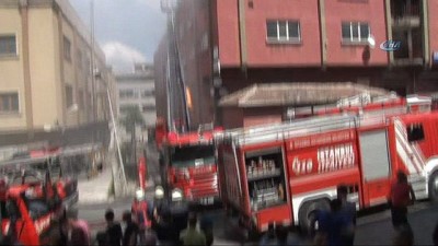 fabrika -  Zeytinburnu’da bulunan deri fabrikasında yangın  Videosu