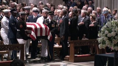  - ABD’li Senatör McCain’in cenaze töreni düzenlendi
- Bush: “Bazı yaşamlar çok renklidir. Asla bittiğine inanamazsınız”
- Obama: “Bir savaşçı, bir devlet adamı ve bir vatansever”