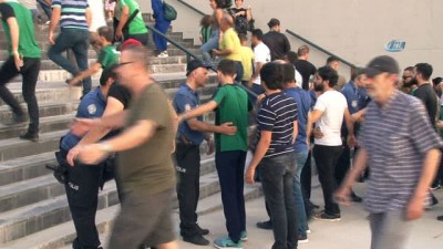 tarihi gun - Kocaelispor yeni stadında ilk maçına çıktı Videosu