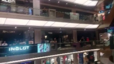  AVM'lerdeki mağazalardan dolarla kiraya tepki 