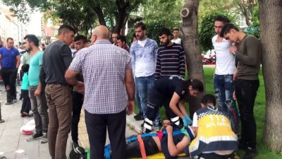 elektrikli bisiklet -  Karaman’da otomobille iki elektrikli bisiklet çarpıştı: 3 yaralı Videosu