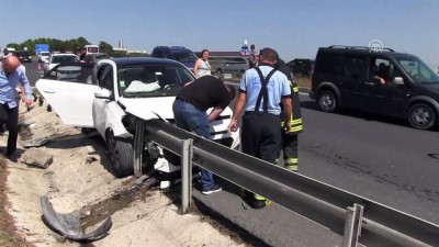 kirim - Tekirdağ'da trafik kazası: 2 yaralı  Videosu