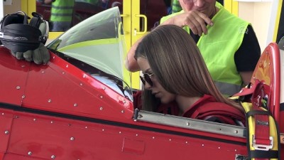 Türk kadın akrobasi pilotunun fotoğrafı ABD müzesinde - ESKİŞEHİR 