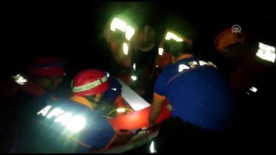 balik tutma - Barajda mahsur kalan 72 yaşındaki kişi kurtarıldı - BURSA  Videosu