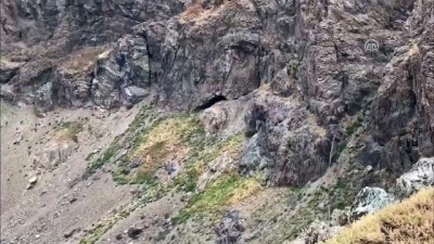 komando - İkiyaka Dağları'ndaki operasyon devam ediyor- HAKKARİ  Videosu