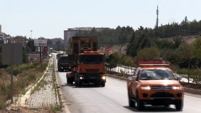 askeri arac - Suriye sınırına askeri sevkiyat - KİLİS  Videosu