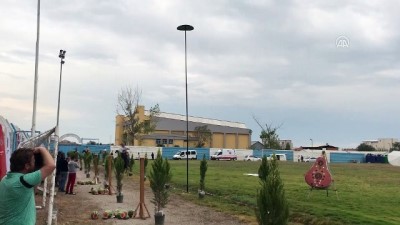 Atın çarptığı görevli yaralandı - MANİSA 