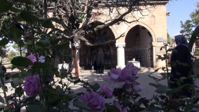 ziyaretciler - Hacı Bektaş Veli'nin öğretilerinin yaşatıldığı külliye - NEVŞEHİR  Videosu
