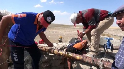 baglama -  30 metrelik kuyuda mahsur kalan 78'lik dede AFAD ekiplerince kurtarıldı  Videosu