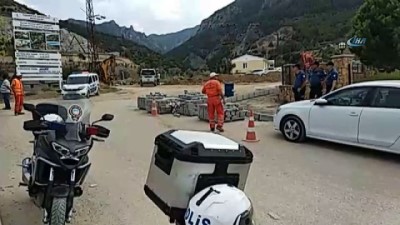 taseron firma -  Denizli'de yapay şelale inşaatındaki vinç kazasında hayatını kaybeden işçi sayısı 3'e çıktı Videosu