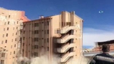 sparta -  Eski devlet hastanesi saniyeler içinde böyle yıkıldı  Videosu