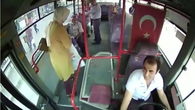 ofkeli yolcu - Tepki gösterdiği şoför hayatını kurtardı (2) - ERZİNCAN Videosu