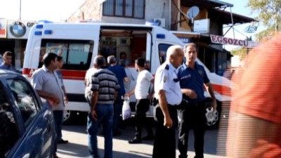 pompali tufek -  Alacak verecek meselesi yüzünden çıkan kavgada kan aktı: 3 yaralı Videosu