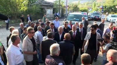 Kılıçdaroğlu'ndan Celal Bayar'ın mezarına ziyaret - BURSA