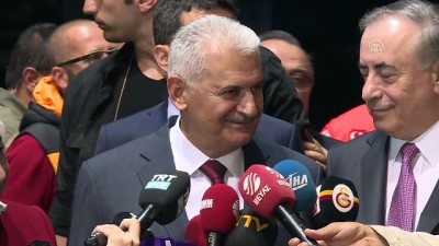 pasali - TBMM Başkanı Yıldırım'dan Galatasaray maçı yorumu - İSTANBUL  Videosu