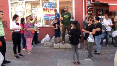 cevre temizligi - Turizmciler 'Altın Üçgen'de temizlik yaptı - EDİRNE  Videosu
