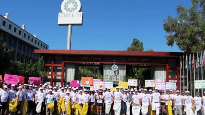 geri donusum -  Yerli ve yabancı turistler torba torba çöp topladı  Videosu