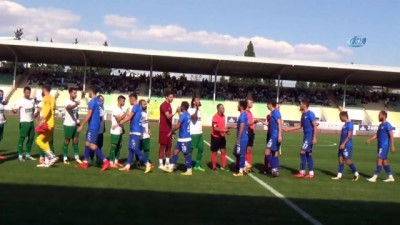 Babası yere düştü, kızı tribünde göz yaşlarına boğuldu