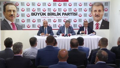 Destici: 'Türkiye'nin oradan çekilmesi söz konusu edilmemeli' - ANKARA