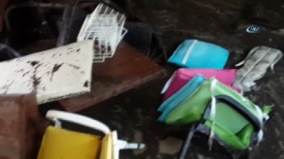  Selde ev ve iş yerleri sular altında kaldı