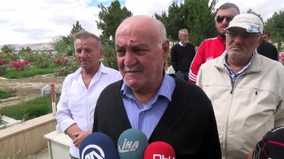 tezahur - 51 yıl önce maçta ölen Sivasspor taraftarları unutulmadı Videosu