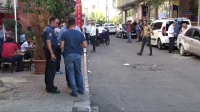  Alibeyköy’de bir şahıs tartıştığı ağabeyi ve kardeşe kurşun yağdırdı