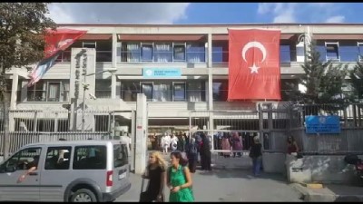 egitim donemi - Polisten okul önlerinde velilere bilgilendirme - İSTANBUL  Videosu