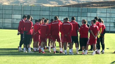 '10 puanı bulmamız gerekirken 5 puanda kaldık' - SİVAS
