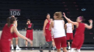 ispanya - A Milli Kadın Basketbol Takımı'nda, Dünya Şampiyonası hazırlıkları sürdü  Videosu