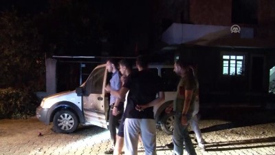 ticari arac - Adana'da hafif ticari araç kundaklandı  Videosu
