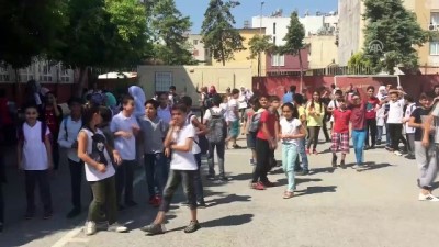İskenderun'da okuldaki trafo patladı - HATAY 