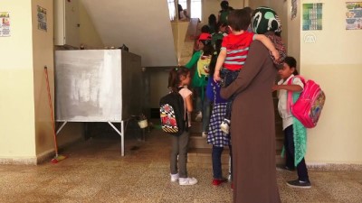 ogretmenler - Suriye'de TDV'nin desteklediği okulda ders başı yapıldı - AZEZ Videosu