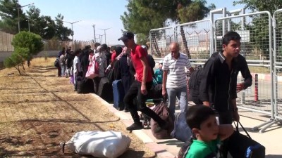 Suriyelilerin Türkiye'ye dönüşleri devam ediyor - KİLİS 