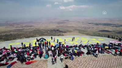Dünyada yamaç paraşütünün gözdesi Hasandağı - AKSARAY 