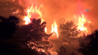  Kemer'de orman yangını devam ediyor