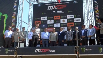 kirmizi plaka - Dünya Motokros Şampiyonası’nın 18. ayağı, Afyonkarahisar’da tamamlandı Videosu