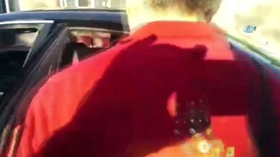 uyusturucu kacakciligi -  Sahte askeri kimlikle uyuşturucu kaçakçılığı yaparken yakalandı Videosu