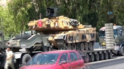  Suriye sınırına tank sevkiyatı sürüyor 