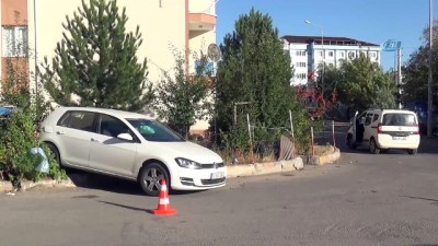 ticari arac -  Sivas'ta hafif ticari araç ile otomobil çarpıştı: 4 yaralı Videosu