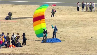 TEKNOFEST İstanbul - Paraşüt gösterisi - İSTANBUL 