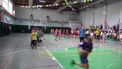 Yaz spor okullarının kapanış programı - HAKKARİ 